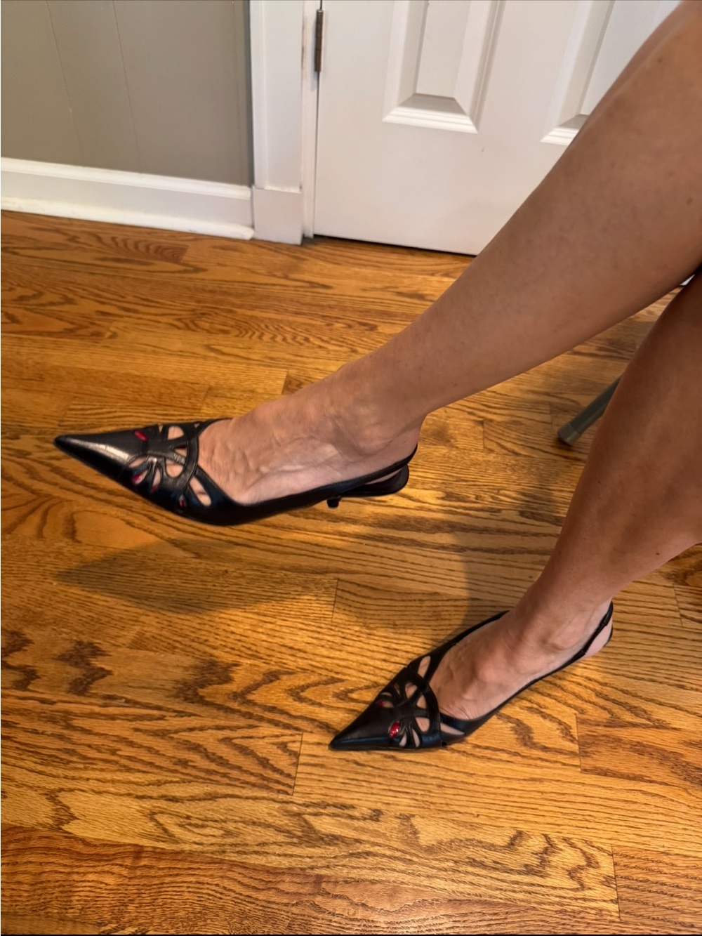 Donald J. Pliner Black Pointed Slingback Heels with Cutout Design - Picture 11 of 11